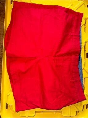 Tommy Hilfiger Women’s Red Cotton Bermuda Shorts